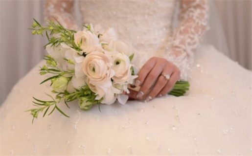 2025年农历四月初三结婚黄道吉日 是办喜事好日子吗 2025年农历四月初三结婚黄道吉日 是办喜事好日子吗