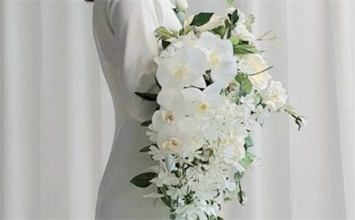 2025年农历腊月廿四是不是结婚吉日 今日办婚礼好吗