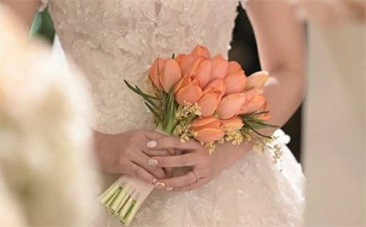 2025年11月10日是不是结婚吉日 办喜事吉利吗