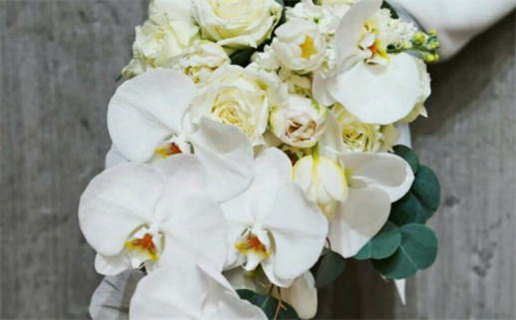 2025年农历六月初八领证黄道吉日 领证结婚吉利吗