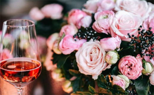 2025年08月30日是不是领证吉日 领证结婚吉利吗 2025年08月30日是不是领证吉日 领证结婚吉利吗